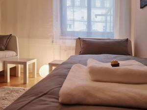 Sweet Home, Central & Quiet