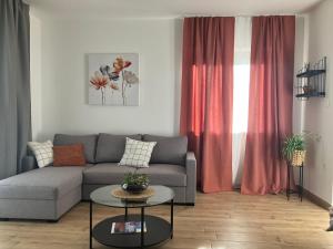 Apartment Oblica-beautiful new, well equipped apartment