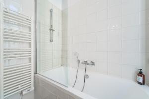 Appartements Appartement aux Portes du Jardin Public : photos des chambres