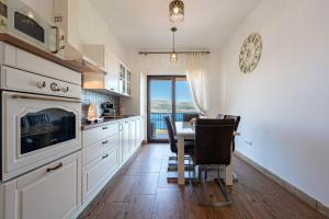 Villa Sunset Apartments