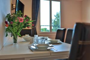 Appart'hotels Emeraude Residence Hoteliere : photos des chambres