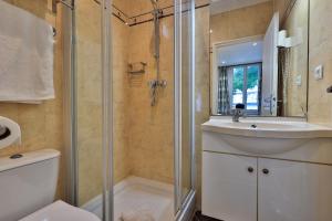 Appart'hotels Emeraude Residence Hoteliere : photos des chambres