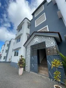 Haven Hearts Apartments 2 Bdrms - Ganda