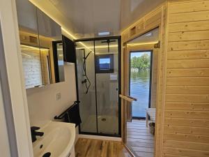 Luxuriöses Hausboot SeaSide NEU!!! - Ubytování bez kategorie ve městě Postupim