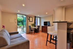 Appart'hotels Emeraude Residence Hoteliere : photos des chambres