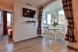 Appart'hotels Emeraude Residence Hoteliere : photos des chambres