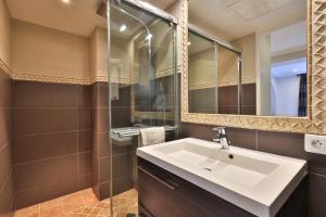 Appart'hotels Emeraude Residence Hoteliere : photos des chambres