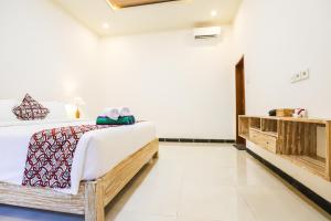 Riverside Villa 1 - 1BDR & Shared Pool on Riverbank