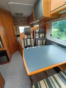 Nuit Insolite Totoro - 夸尼耶尔