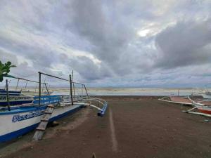 3 Storey Beachfront Villa with Pool by JCV