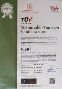 İleri Hotel & Apartments