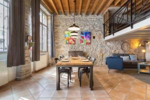 GuestReady - Bright and Modern Croix-Paquet Loft