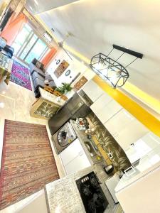 رويال بيتش رأس الحكمة ميني فيلا 2 نوم مكيف كامل صف اول بحر استاند الون عائلات فقط