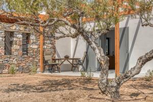 Aetheria Villas Guest House & Studio
