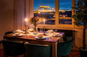 3BR AC Heaven of Harmony LUXPenthouse Theater view