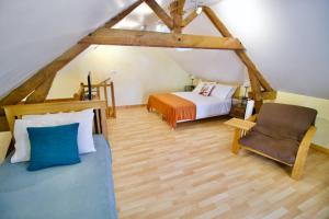 B&B / Chambres d'hotes O Trois Oliviers : Maison de Vacances
