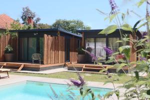 Hotels Hotel Le Grain de Sable : Chambre Double - Vue sur Piscine