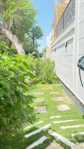 Neem Luxury Apartment C