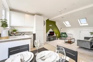 Family 1 bed apt near Cardiff City Centre, FREE parking, quiet, secure neighbourhood - Peterston-super-Ely