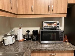 2-bedroom with Balcony in a Resort Setting - H Ivory