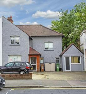 Self-contained studio & kitchen