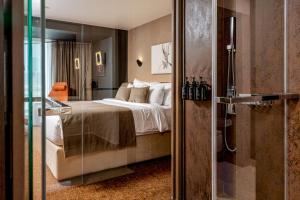 Business Double or Twin Room room in Kronwell Brasov Hotel