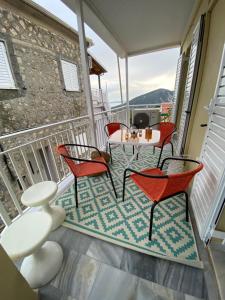 Dimitris Cozy House