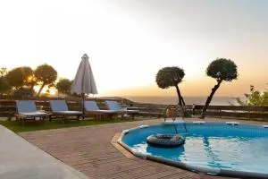 Sunset bliss villa in Karteros - Prasás