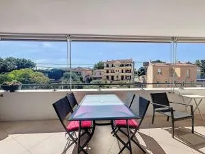T2 Moderne avec Grande Terrasse, Parking et Proche Mer - Idéal 2 à 4 Pers - FR-1-770-19 - Virebelle