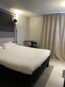Hotels ibis Laon : photos des chambres