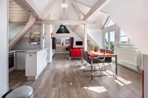 Ferienwohnung im Künstlerhaus - Gundholzen