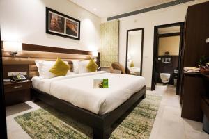 Leisure Inn Grand Chanakya