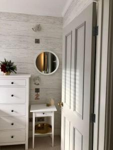 Lovely 2 bed apartment in Shoreditch on quiet side street