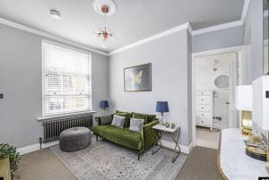 Lovely 2 bed apartment in Shoreditch on quiet side street