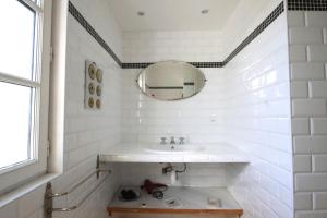 Maisons de vacances 4* a Belle ile en Mer, 5 chambres, 2 salles de bains, avec jardins privatifs : photos des chambres