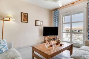 Vistas a la fontanilla solo familia