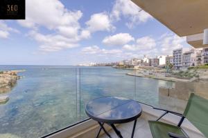 Seafront, studio home with private seaview terrace by 360 Estates