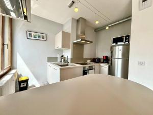 Appartements Annecy Centre - Lumineux et Spacieux Appartement 2 Pieces de 54m² pour 2/4 Personnes - FR-1-432-28 : photos des chambres