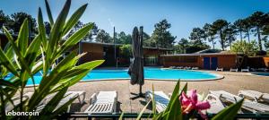 Maisons de vacances CHALET 5p tout confort bias mimizan dans village vacances : Maison 2 Chambres