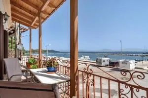 Barba Panais' House - 沃尼扎