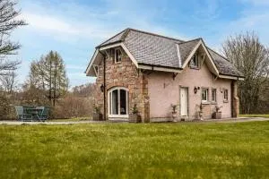 Swiss Chalet Balnagown Castle - Stittenham