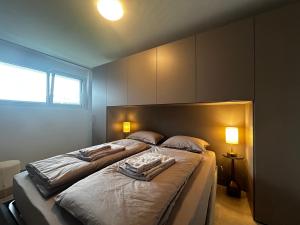 Family apartment, near the beach whit private park