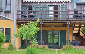 Gorgeous Apartment In Am Salzhaff