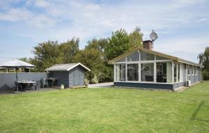 3 Bedroom Stunning Home In Bogense