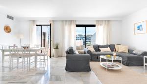 Jardines Puerto Banús - Elegance and Comfort in Marbellas Heart