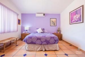 Cozy Stay 2 blocks from the beach and Malecón!
