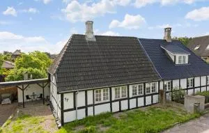 Cozy Home In Faaborg With Kitchen - Bjerne