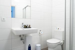 Lake Suite, Self Check-In by HM