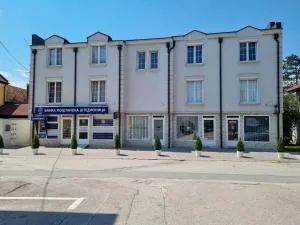 Apartmani Arilje - Guča