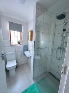 Kalk Bay Stylish 2Bed-Pool&Patio - 33